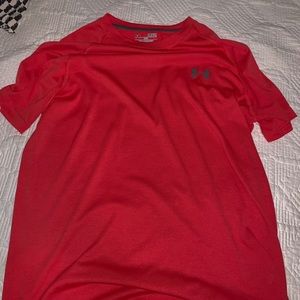under armour t-shirt